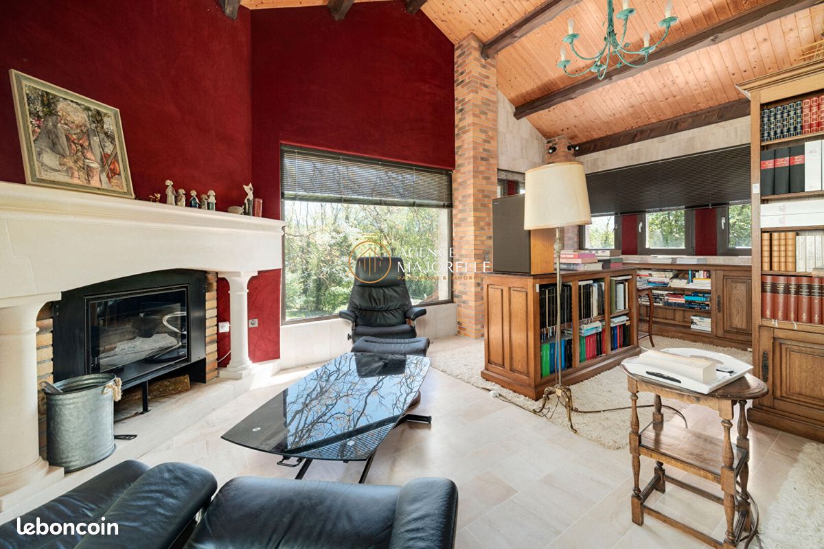 Propriété 10 pièces 285 m² (image 11)