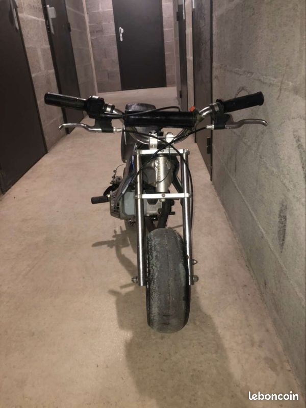 Pocket bike 
Dernier (image 2)