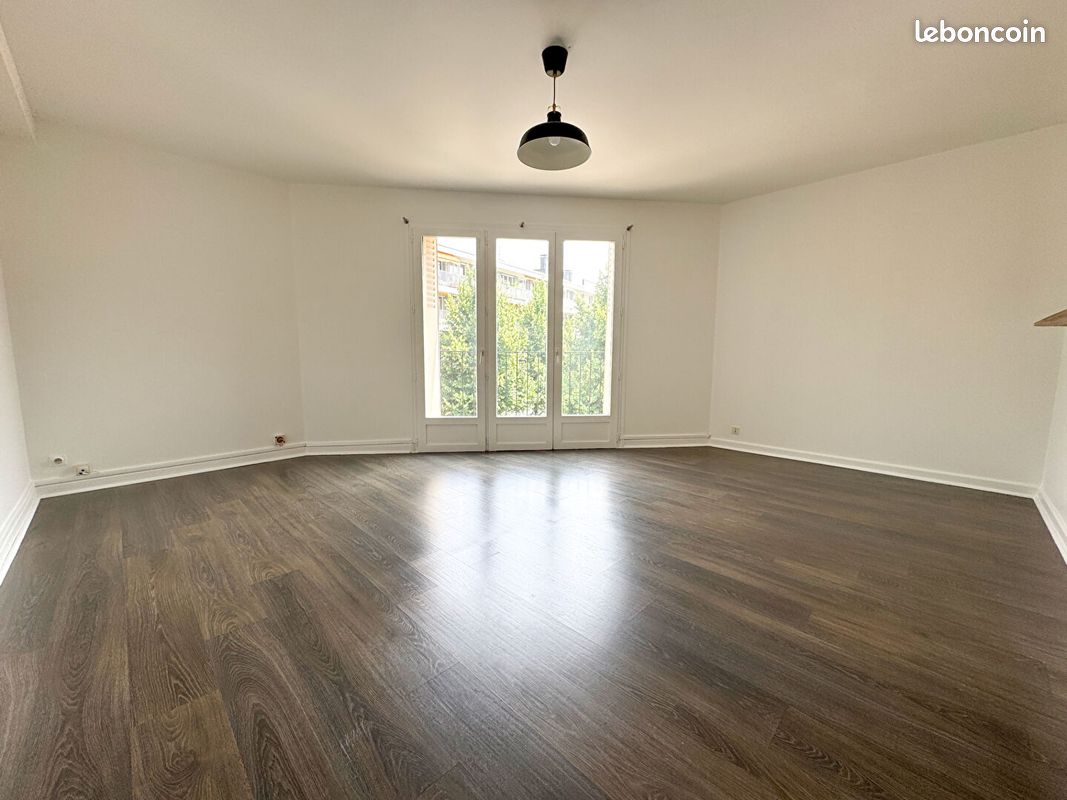 Appartement 4 pièces 88 m² · à Clermont-Ferrand · 88 m² · 800 €