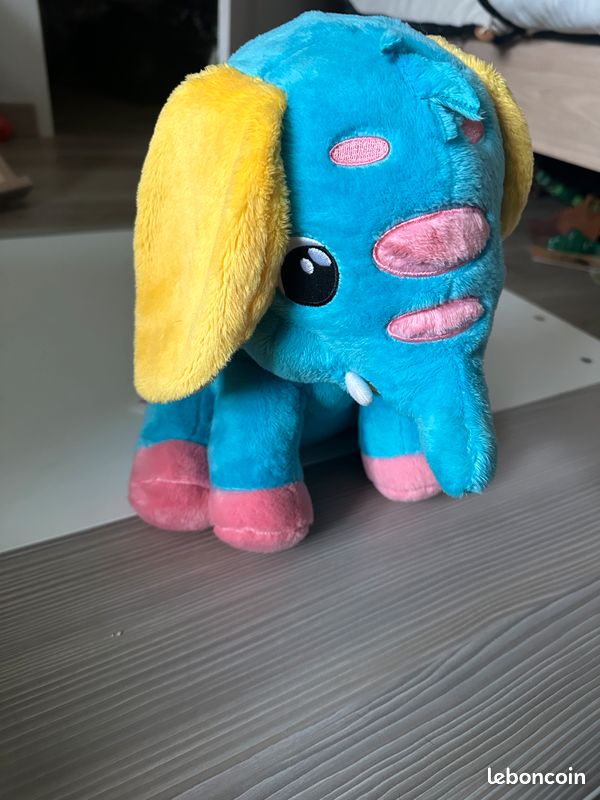 Peluche éléphant (image 1)