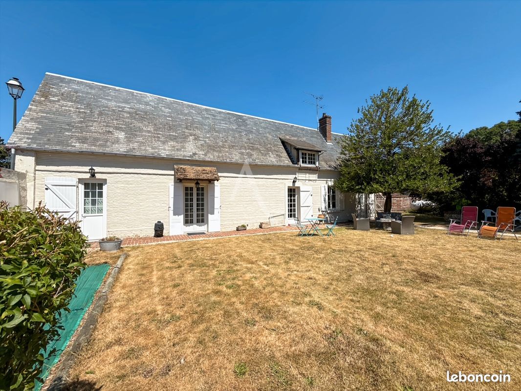 Maison 5 pièces 106 m² · à Étrépagny · 106 m² · 248 000 €