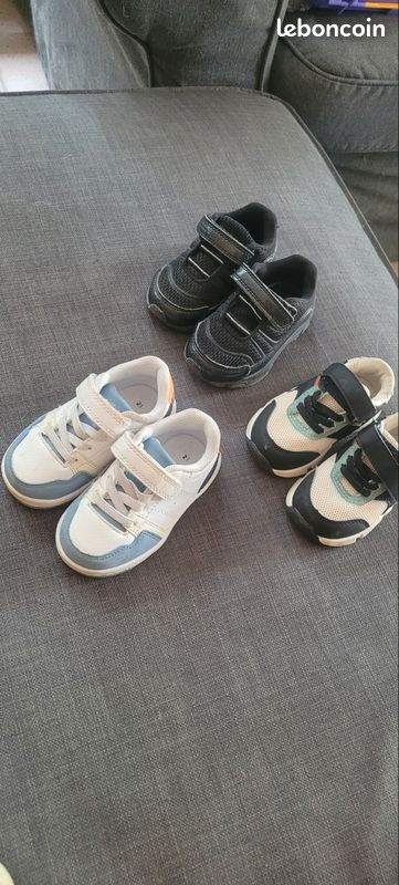 Chaussures bébé taille 20-21 Chaussures