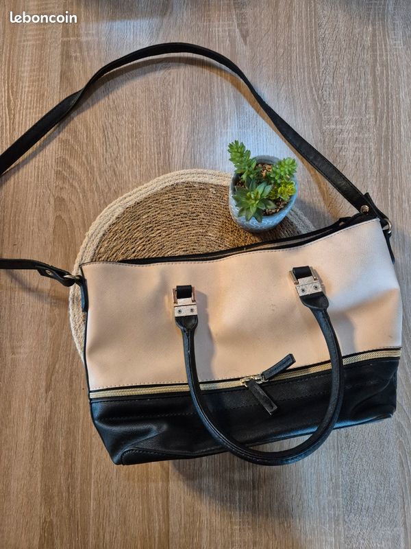 Sac à main femme Accessoires Bagagerie