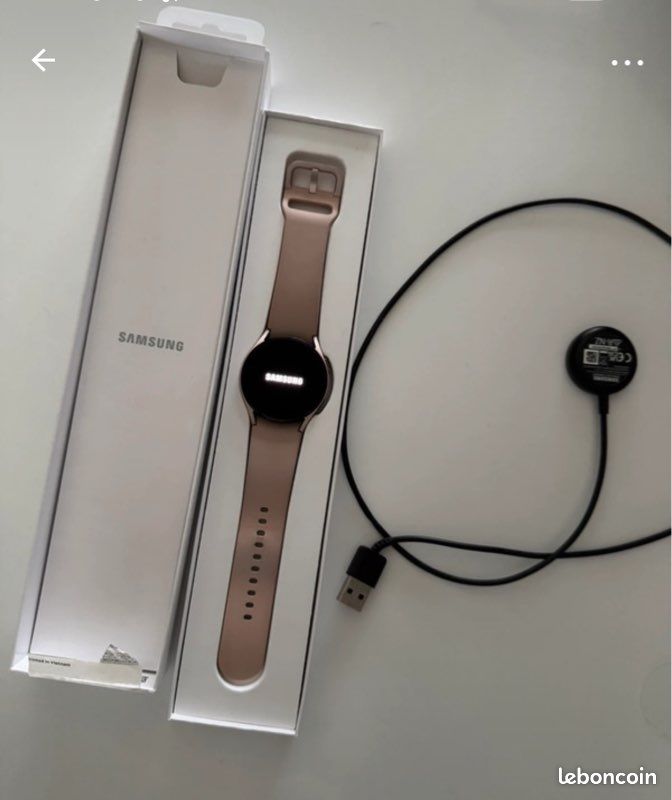 Montre Samsung Téléphones Objets connectés