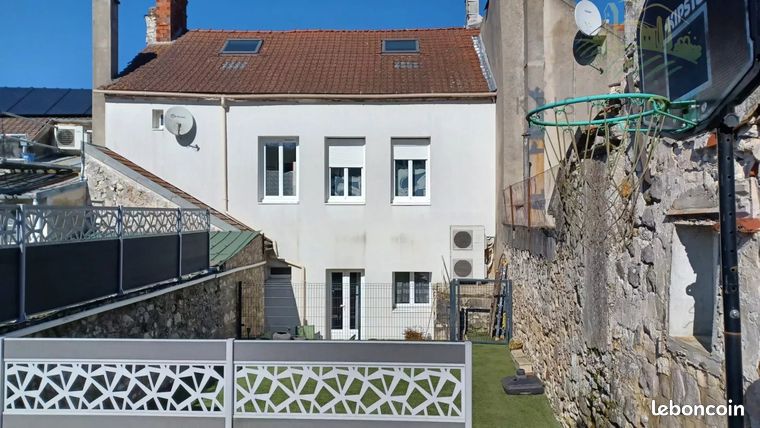 Maison 6 pièces 157 m²