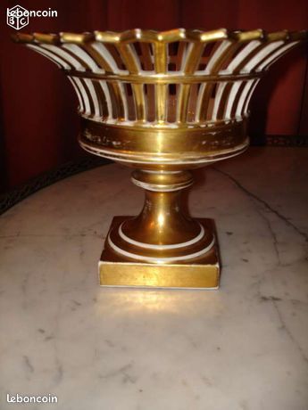 Coupe en porcelaine dorée ancienne (image 1)