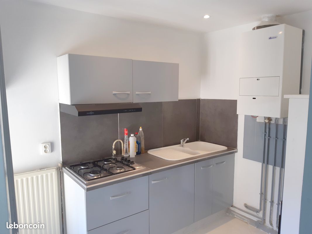 Appartement 2 pièces 40 m² · à Montélimar · 40 m² · 550 €/mois