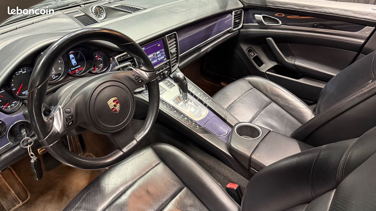 PORSCHE PANAMERA S HYBRID BVA / PACK CHRONO / TOIT OUVRANt (image 37)
