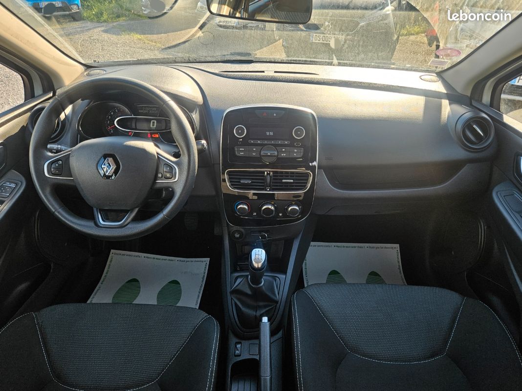Clio 1.2 16v 75 life 12/2017 garantie 6 mois (image 10)