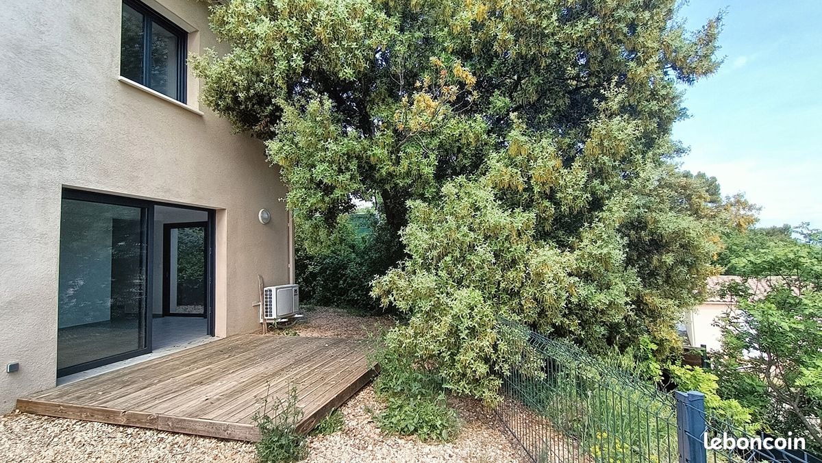 Maison 4 pièces 69 m² · à Saint-Maximin-la-Sainte-Baume · 69 m² · 335 000 €