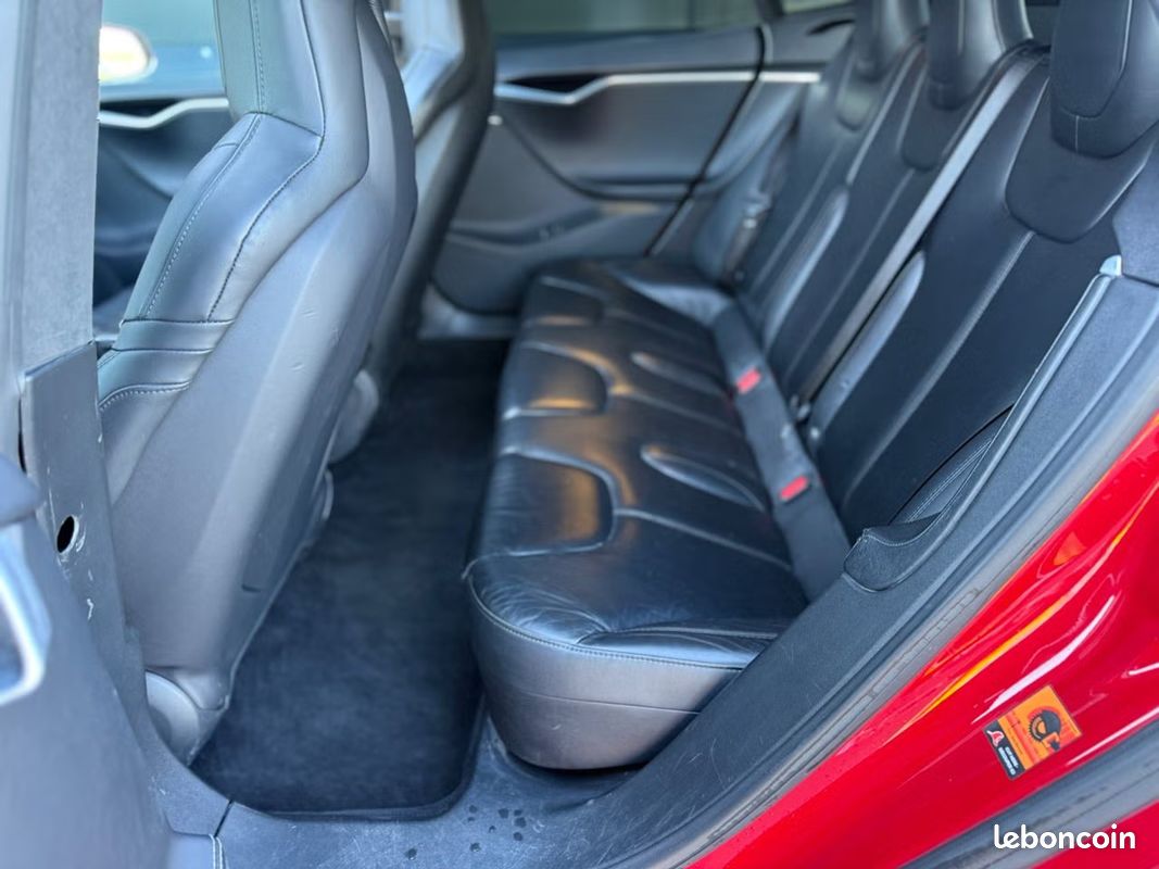 Tesla Model S P85D 511CH - 2ème Main - SOH 88% - Toit Pano - ACC - MCU2 - CCS - 160000KM (image 7)