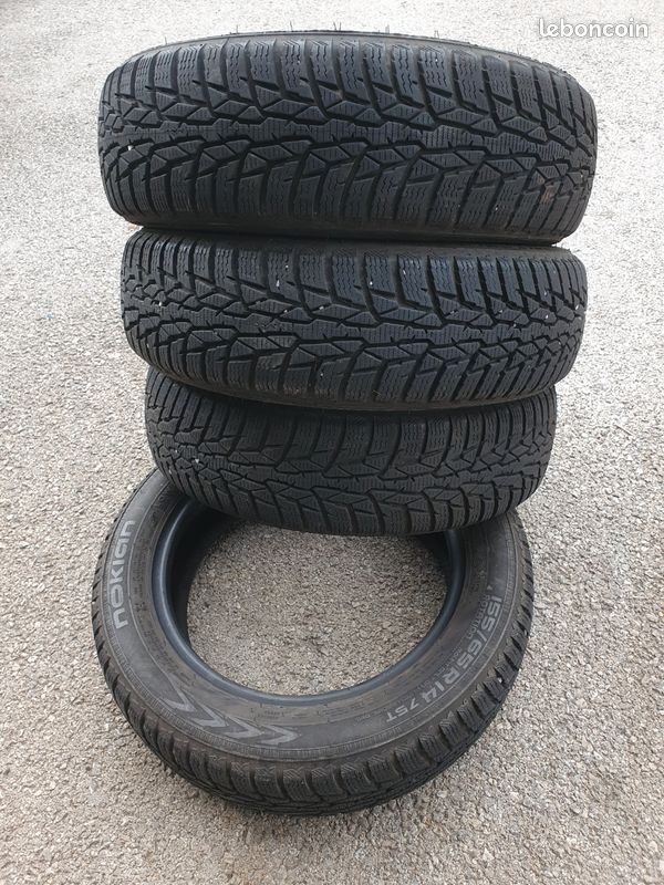 Pneu 155.65.r14 - Équipement auto