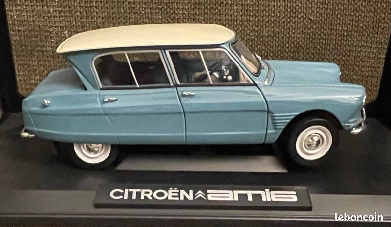 Voiture miniature CITROEN Ami 6 1966 - Bleu | Centre Auto Selection