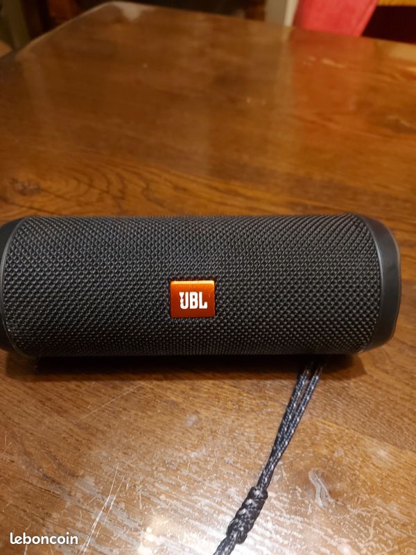 Test et Avis enceinte bluetooth JBL Flip 4