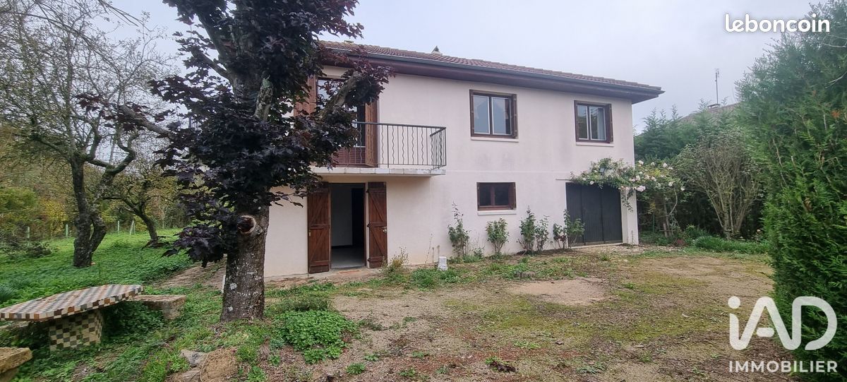 Maison 5 pièces 94 m² · à Saint-Maurice-de-Satonnay · 94 m² · 160 000 €