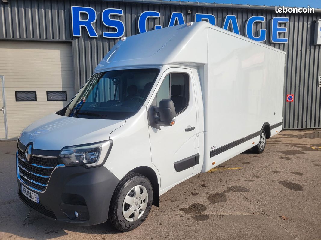 RENAULT MASTER L3H1 PLANCHER CABINE 2.3 Blue DCI 165 GRAND CONFORT CAISSE GRAND VOLUME 22 m3 « PROCAR » NEUF avec GPS + CLIMATISATION AUTOMATIQUE / CYLINDRÉE MOTEUR 2.3 LITRES ( Prix Vente 48 990 HT ) (image 5)