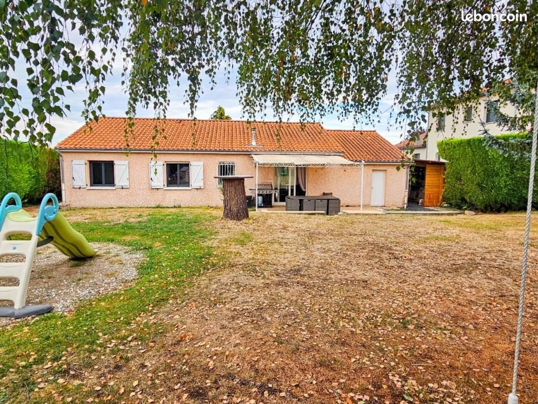 Maison 5 pièces 130 m² · à Vertaizon · 130 m² · 319 900 €