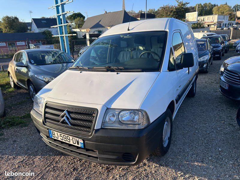 Citroën jumpy 1.9 D 3 places 172000 km distribution faite - Utilitaires