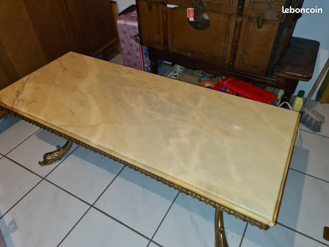 Table basse en marbre (image 1)