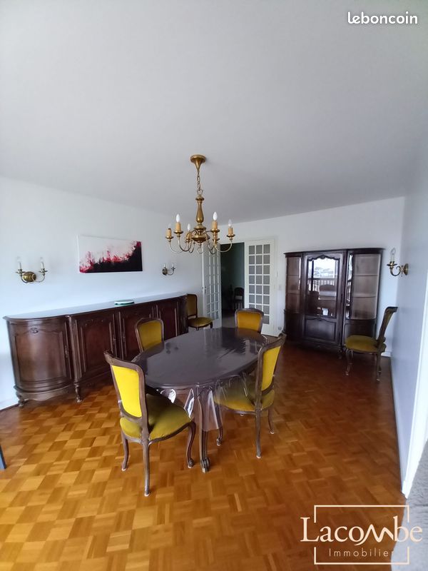Appartement 3 pièces 100 m² · à Albertville · 100 m² · 850 €/mois