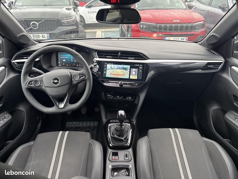Opel Corsa 1.2 Turbo 100ch GS (image 9)