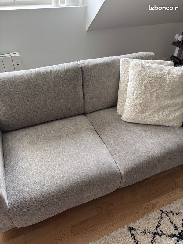 Deux canapés gris Maisons du monde (image 4)