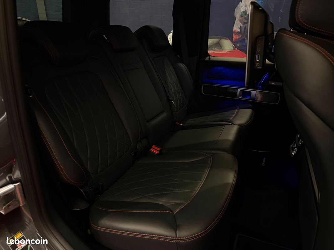 Mercedes benz classe g63 4.0 585 v8 4-matic + amg suivi mercedes - volant carbone - caméra 360° - toit ouvrant - ecran arriere mbux - carplay - pack interieur manufaktur - attelage - immat france (image 9)