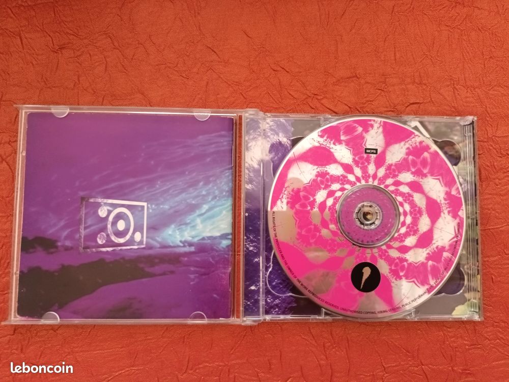 Double CD IQ "Subterranea" (image 2)