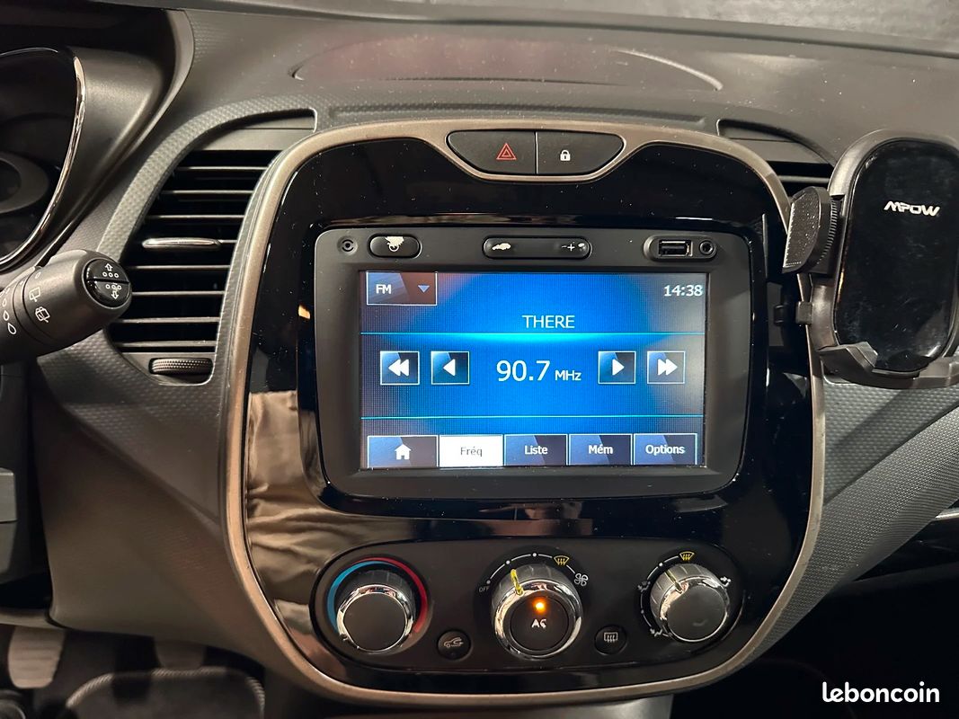 RENAULT CAPTUR dCi 90 Energy S&S eco² Zen 7580 (image 22)