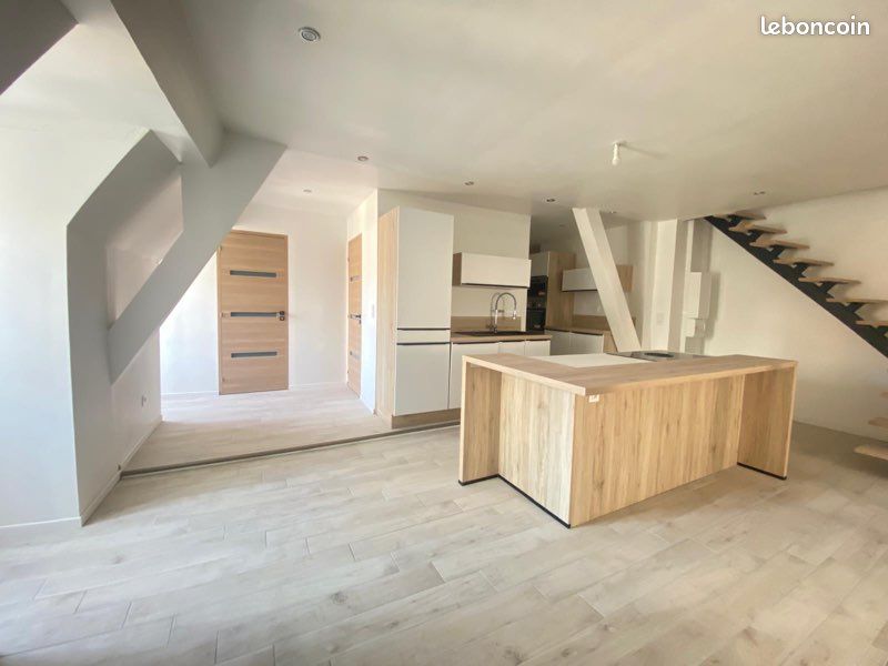 Appartement 4 pièces 105 m² · à Dijon · 105 m² · 1 400 €