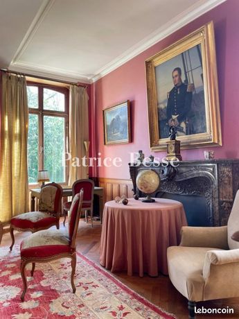 Château 20 pièces 600 m² — 5