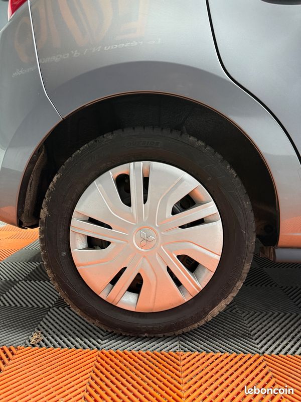 Mitsubishi space star 1.0 70 moteur a chaine clim (image 23)