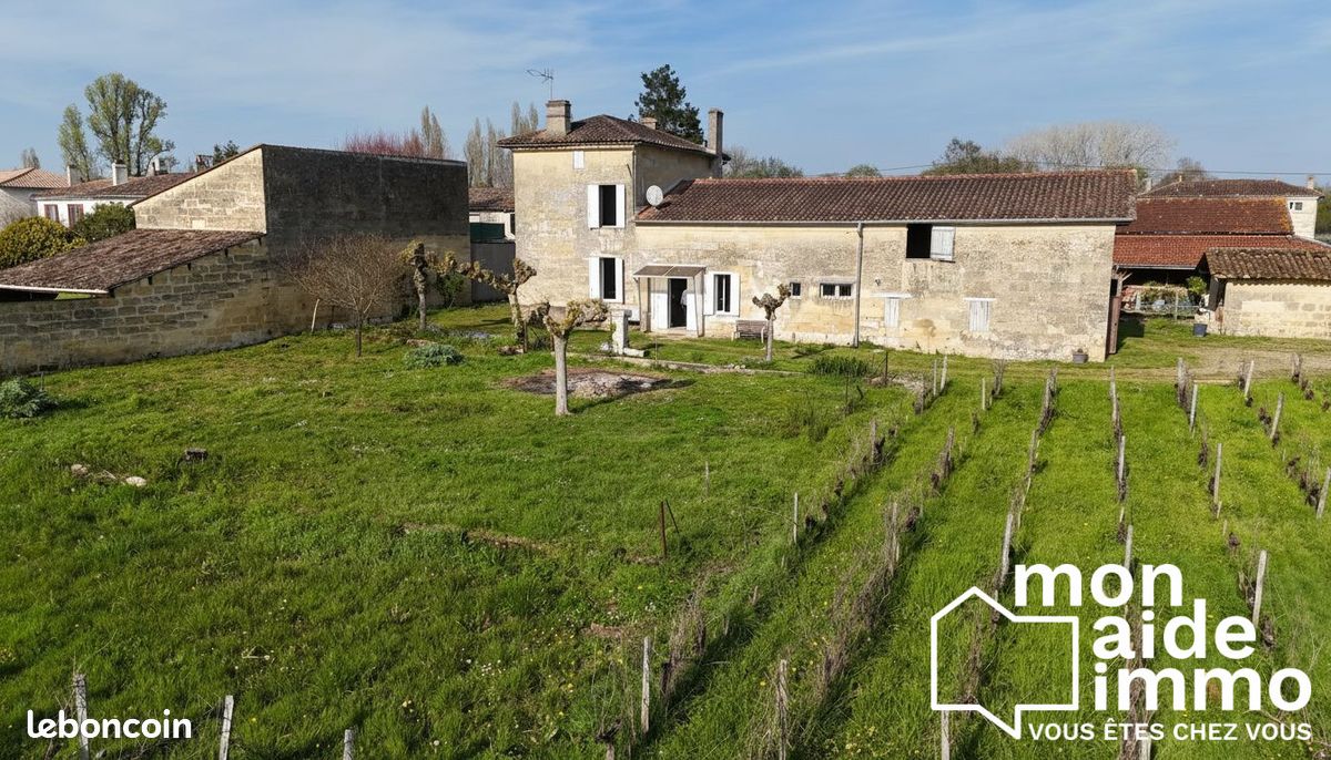 Maison 6 pièces 200 m² · à Branne · 200 m² · 200 000 €