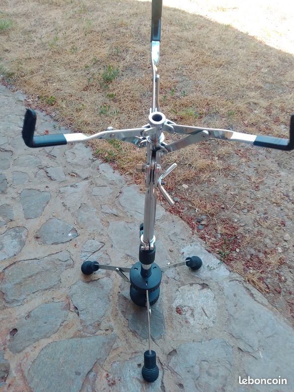 Sonor Sonic pied de caisse claire (image 1)