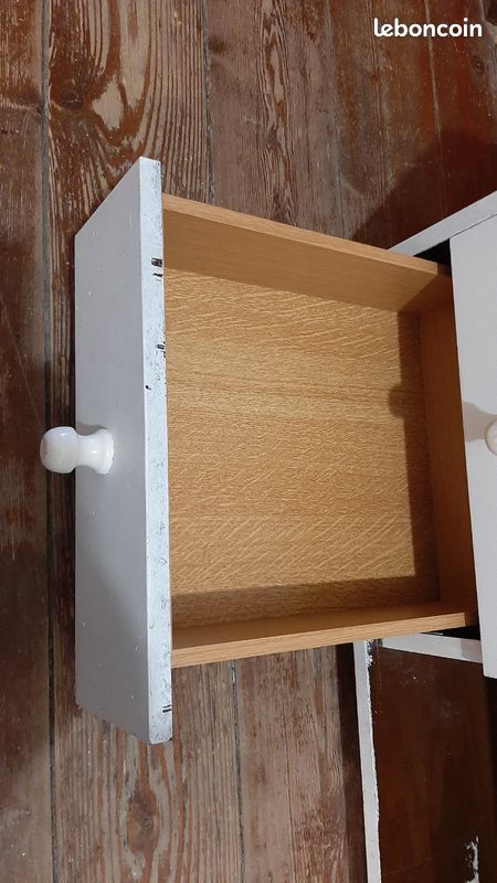 Petit meuble sur roulettes (image 4)