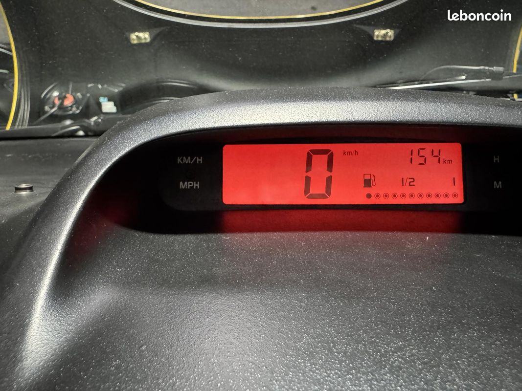 RENAULT SPIDER NEUF Seulement 154 KM  - COLLECTOR - PARE BRISE (image 2)
