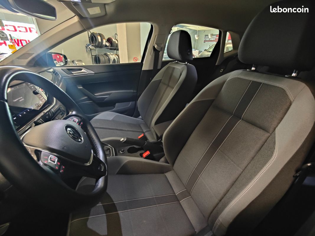 VOLKSWAGEN POLO 1.0 TSI 110 SS DSG7 Carat (image 8)