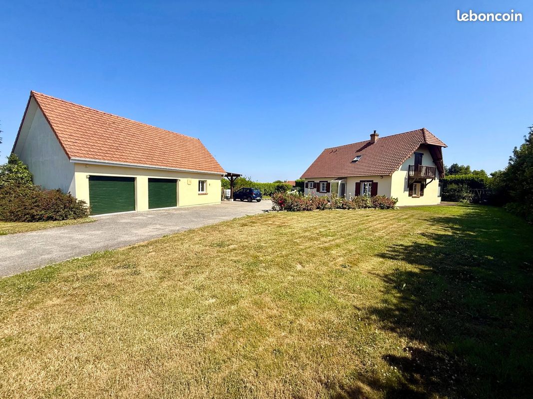 Maison 6 pièces 173 m² · à Le Tilleul · 173 m² · 350 000 €