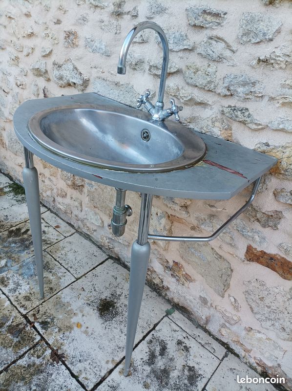 Lavabo avec support (image 1)
