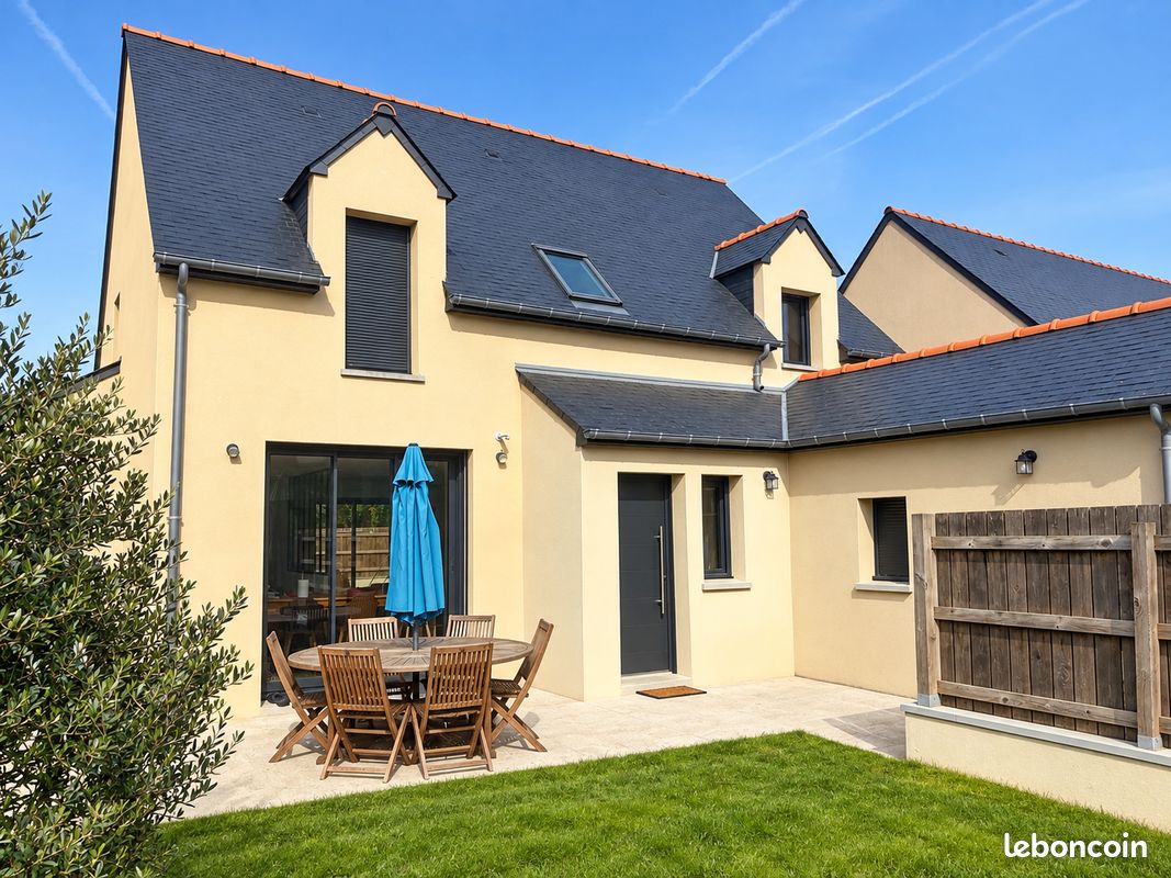 Maison 6 pièces 140 m² · à Saint-Jouan-des-Guérets · 140 m² · 590 000 €