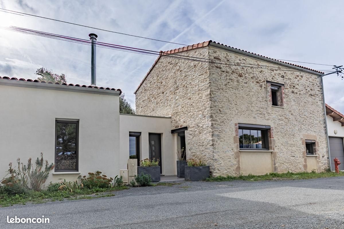 Maison 5 pièces 135 m² · à Gorges · 135 m² · 388 500 €