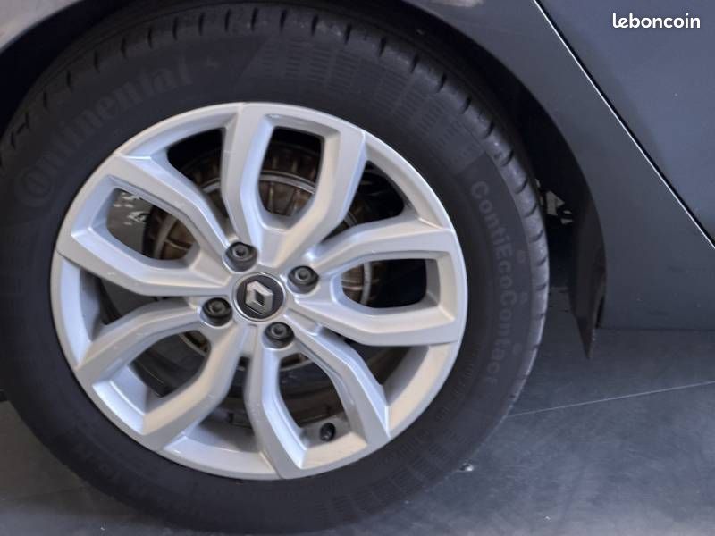 Renault Clio TCe 120 Energy EDC Intens (image 16)