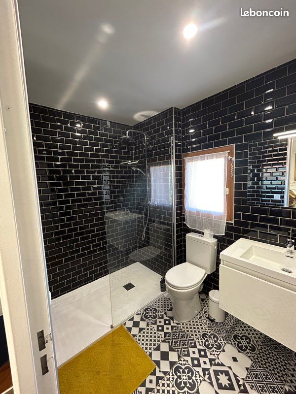 Collioure location logement climatisé + parking (image 8)
