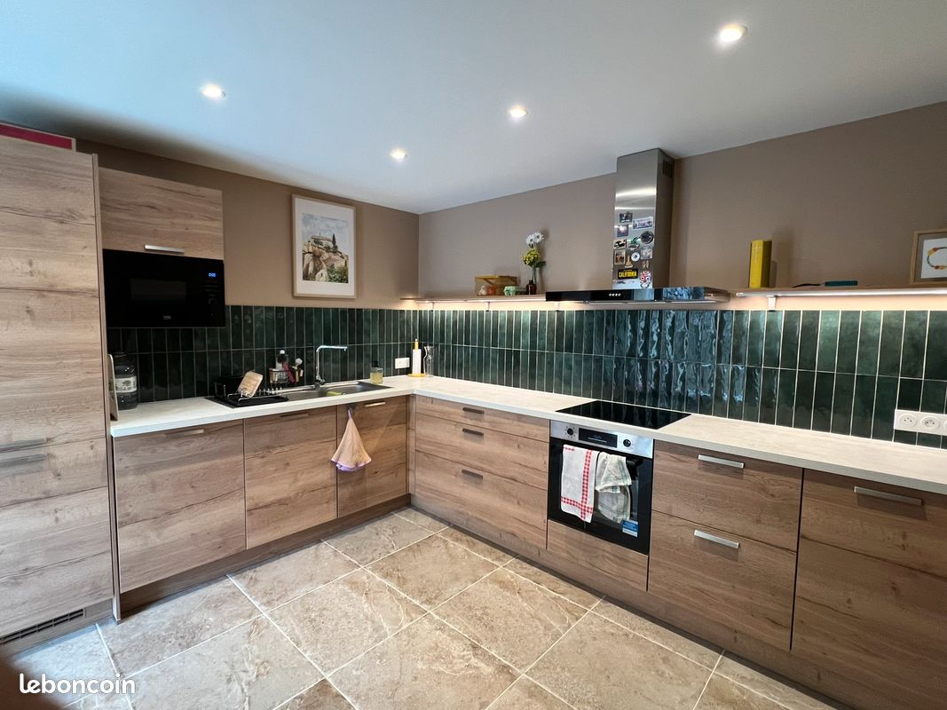 Maison 4 pièces 100 m² · à Mallemort · 100 m² · 1 450 €/mois