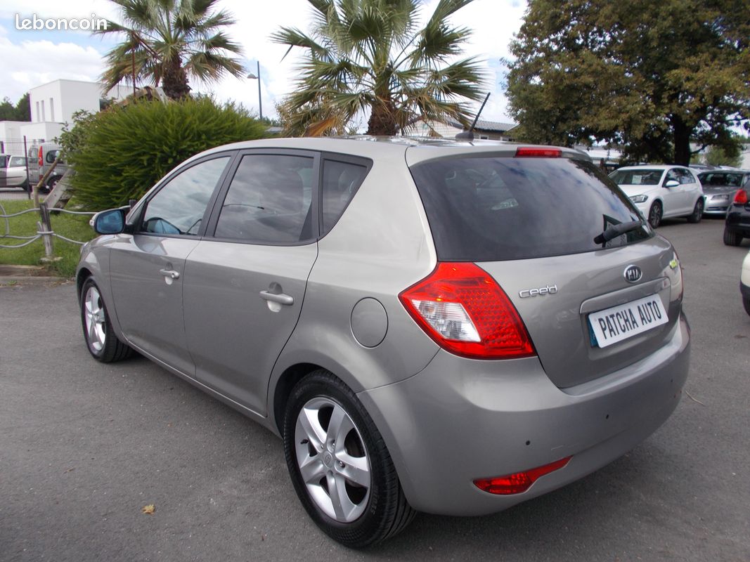 Kia ceed 1.6l crdi 115 active (image 2)