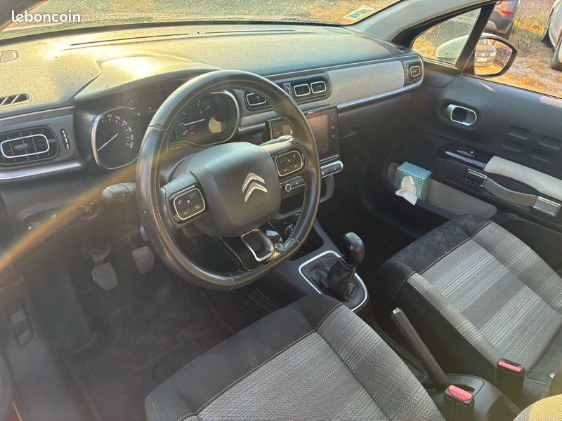 Citroën C3 III 1.2 VTI 82ch Essence 4cv (image 5)