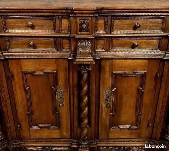 Important buffet d’appui Rhénan en bois teinté, datant du XVIIe siècle vers 1650 (image 5)