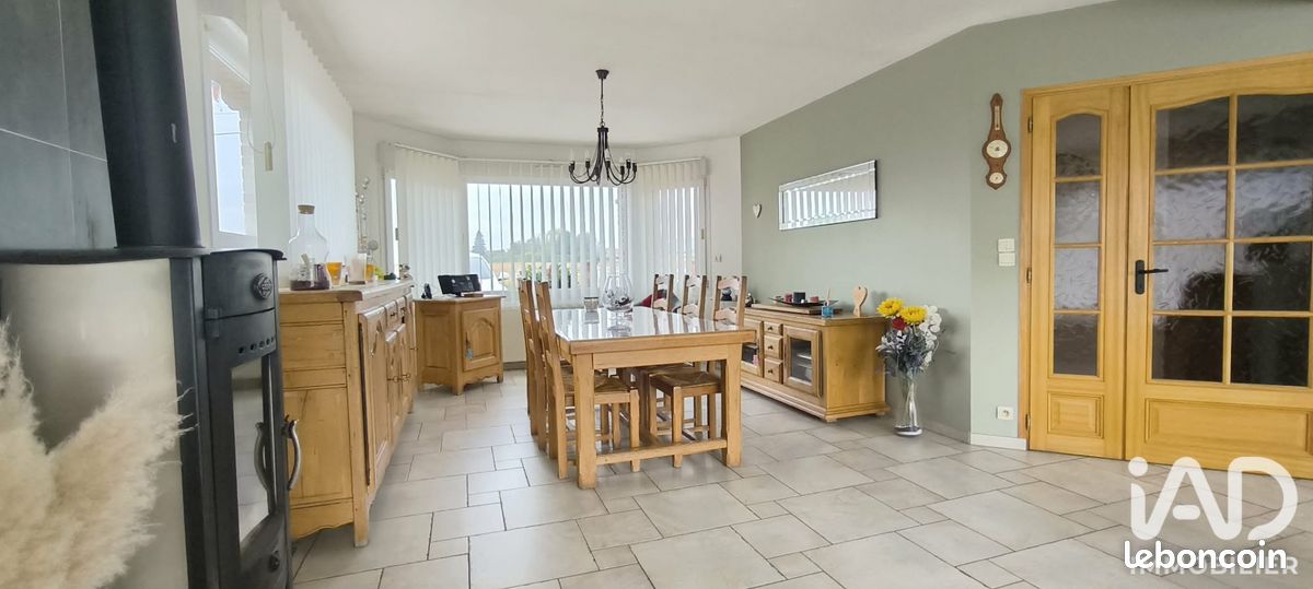 Maison 7 pièces 151 m² · à Polincove · 151 m² · 298 000 €