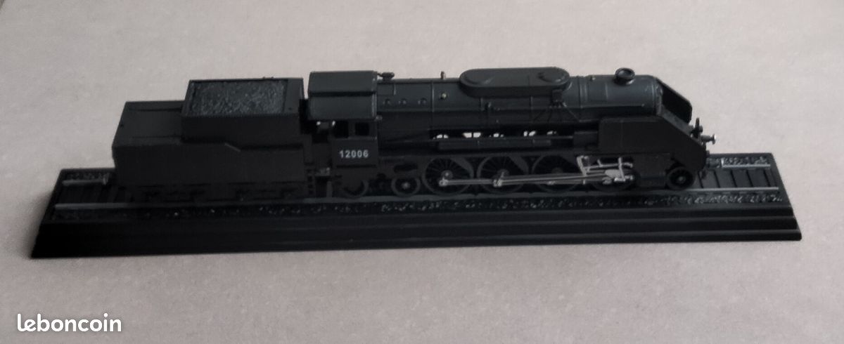 Locomotive de collection "Série 214 OBB" échelle Ho (image 6)