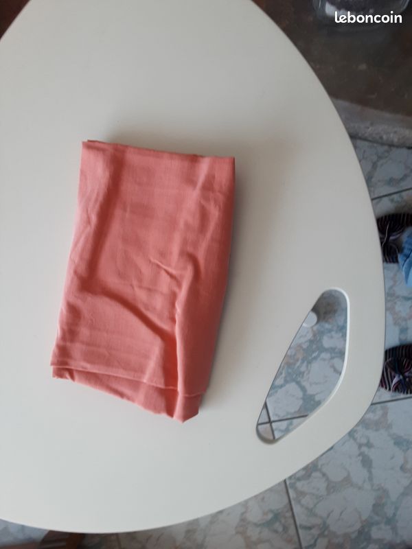 Coupon de tissu en soie (image 3)